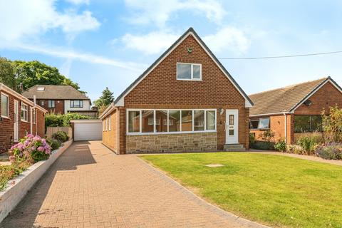 5 bedroom detached house for sale, Hall Close, West Yorkshire WF15