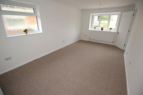 27 Sercombe Park, Clevedon, BS21 5BA