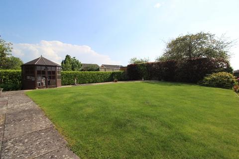 3 Ash Grove, Clevedon, BS21 7JS