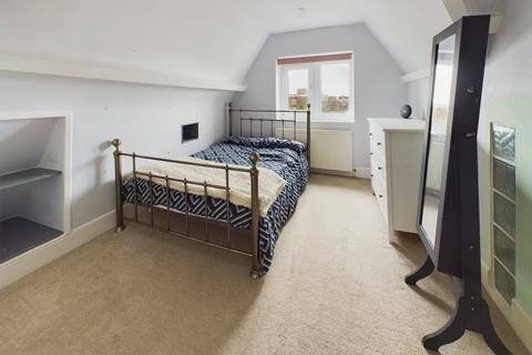 Flat 3, 26 Albert Road, Clevedon, BS21 7RR