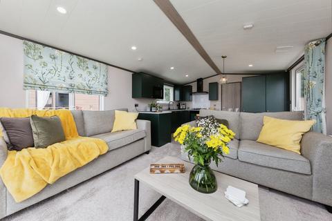 undefined, Eaton, Cheshire CW12