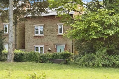 12b Drumber Lane, Scholar Green, Stoke-on-trent, ST7 3LR