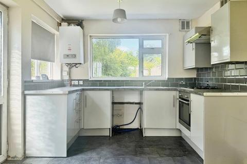 32 Newpool Road, Knypersley, Stoke-on-trent, ST8 6NS