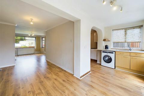 122 Devon Avenue, Cheltenham, GL51 8BX