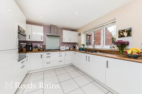 55 Field View Road, Congleton, CW12 4SQ