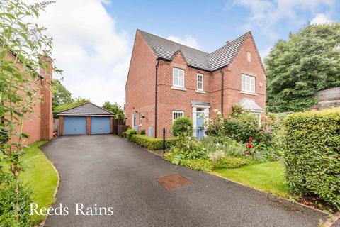 4 bedroom detached house for sale, Davenshaw Drive, Cheshire CW12