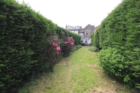 2 bedroom terraced house for sale, Emmott Lane, Lancashire BB8