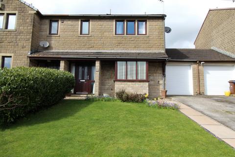27 Barn Field Close, Colne, BB8 0QB