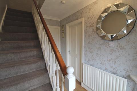 27 Barn Field Close, Colne, BB8 0QB
