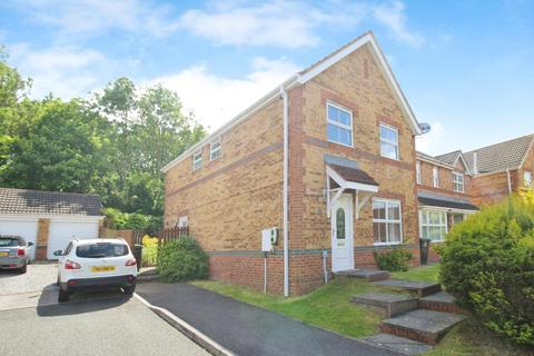 4 bedroom detached house for sale, Manor Close, Durham DH8