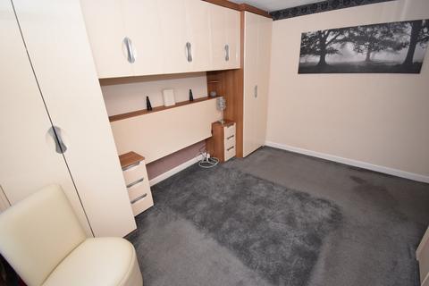 119 Yarningale Road, Willenhall, Coventry, CV3 3EP