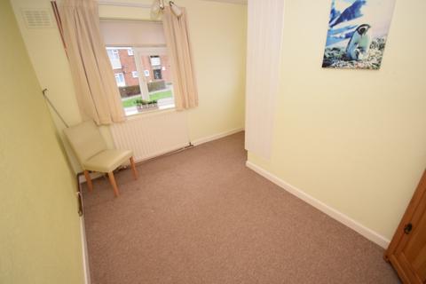 119 Yarningale Road, Willenhall, Coventry, CV3 3EP