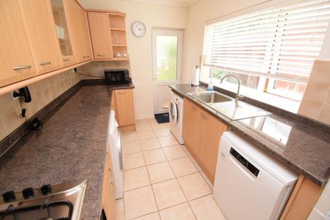 104 Ashington Grove, Coventry, CV3 4DE