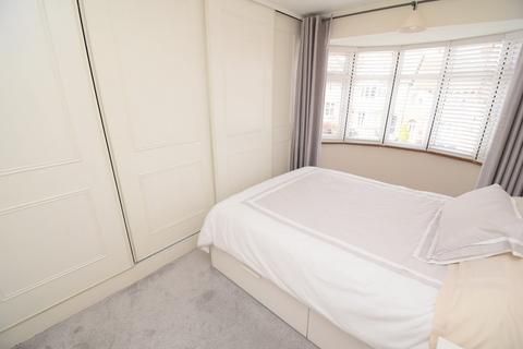 104 Ashington Grove, Coventry, CV3 4DE