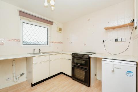 14 Barnard Close, Leeds, LS15 8UY