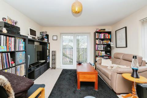 1 bedroom apartment for sale, Holly Way, West Yorkshire LS14