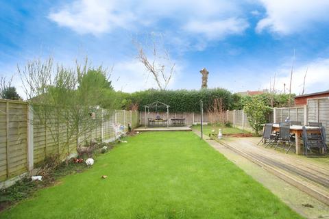 56 Brian Crescent, Leeds, LS15 7PN