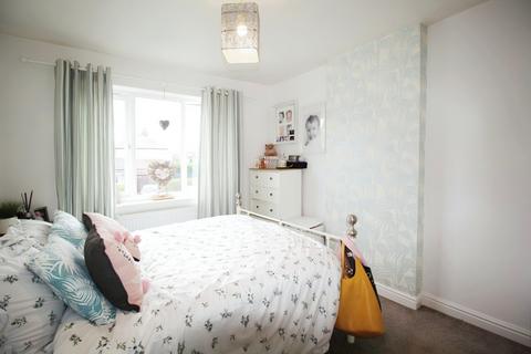 56 Brian Crescent, Leeds, LS15 7PN