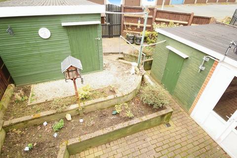 11 Barncroft Mount, Leeds, LS14 1BE