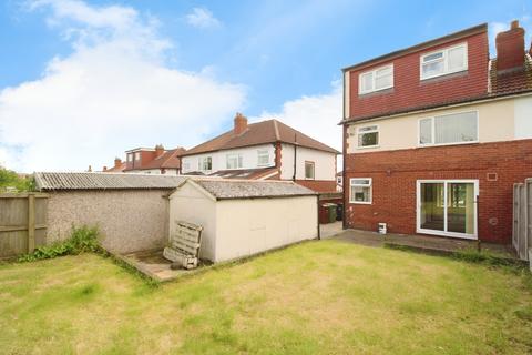 5 bedroom semi-detached house for sale, Stainburn Crescent, Leeds LS17