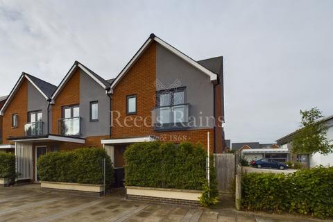 139 Springhead Parkway, Northfleet, Gravesend, DA11 8AD