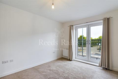 139 Springhead Parkway, Northfleet, Gravesend, DA11 8AD