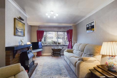 102 Heath Road, Crayford, Dartford, DA1 3NY