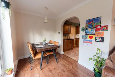 8 Bracken Court, Ushaw Moor, Durham, DH7 7NE