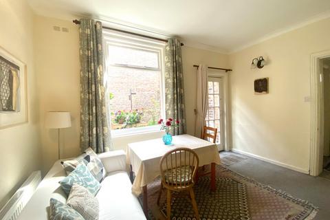 2 bedroom apartment for sale, Allergate, Durham DH1