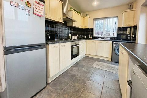 3 bedroom semi-detached house for sale, Avon Road, Greater Manchester M19