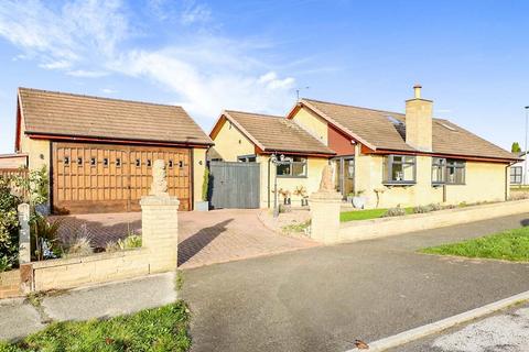 4 bedroom bungalow for sale, Guildway, Sheffield S26