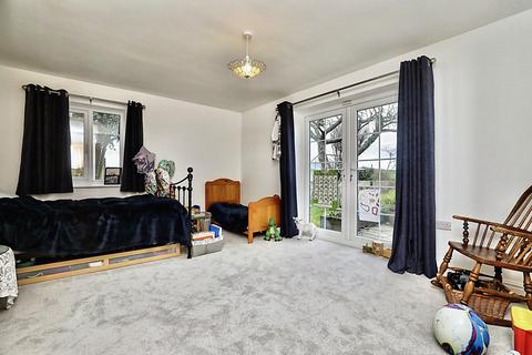 29 Brandsmere Drive, Woodsetts, Worksop, S81 8QN