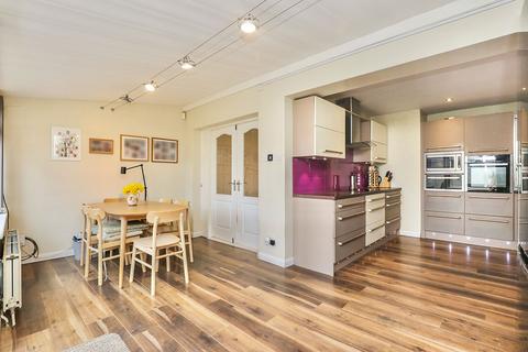 8 Lilac Close, South Anston, Sheffield, S25 5GN