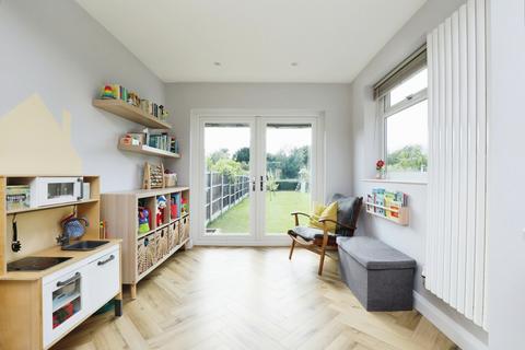 3 Barber Close, Todwick, Sheffield, S26 1HA