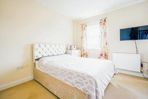 3 Ascot Drive, Laughton Common, Sheffield, S25 3RL