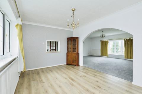 3 bedroom bungalow for sale, Mill Fields, Sheffield S26