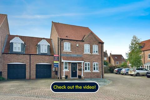 4 bedroom link detached house for sale, Priory Close, Driffield YO25