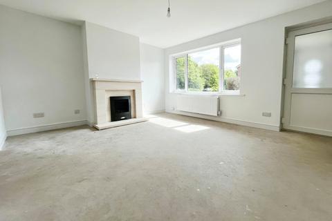 4 bedroom semi-detached house for sale, Leeds Avenue, Sheffield S25