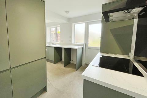 undefined, Leeds Avenue, Sheffield S25