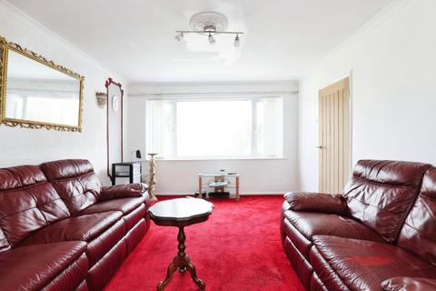 16 Lindale Close, North Anston, Sheffield, S25 4FD