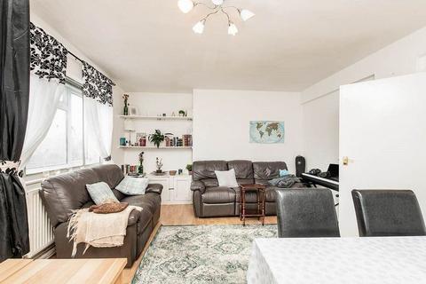 2 bedroom flat for sale, Jamaica Road, London SE16