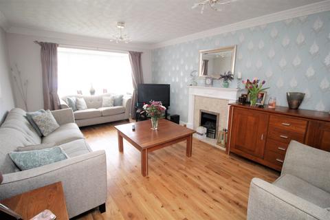 4 bedroom detached house for sale, Windsor Court, Doncaster DN7