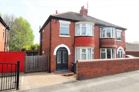 3 bedroom semi-detached house for sale, Greenfield Lane, South Yorkshire DN4