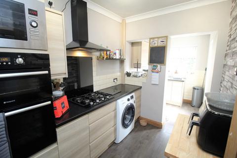 3 bedroom semi-detached house for sale, Greenfield Lane, South Yorkshire DN4