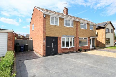 3 bedroom semi-detached house for sale, Westmorland Way, Doncaster DN5