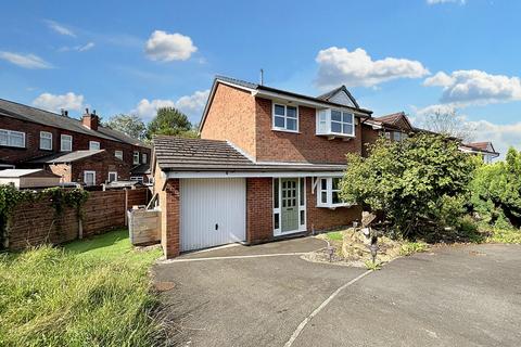 3 bedroom semi-detached house for sale, Hanborough Court, Manchester M29