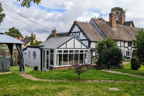 3 bedroom end of terrace house for sale, Evesham Road, Evesham WR11