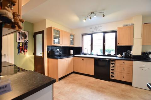 3 bedroom semi-detached house for sale, Main Street, Evesham WR11