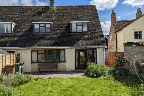 1 Avon Court, Offenham, Evesham, WR11 8RU