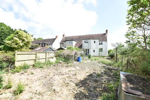 64 Evesham Road, Cookhill, Alcester, B49 5LL